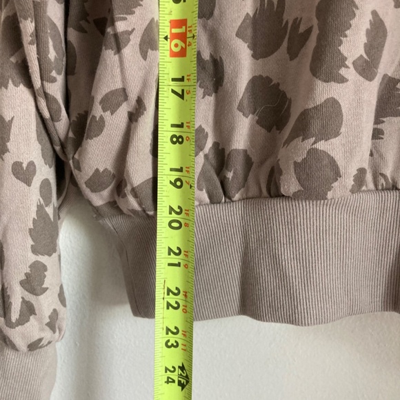 New Sage collective women’s hoodie - Picture 6 of 8